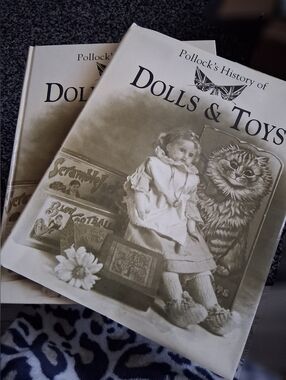 Pollock's History of English Dolls and Toys by The Fawdrys 1993 Reprint